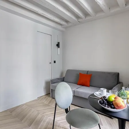 Apartment New And Designed Well Equipped - Heart Of 2 *